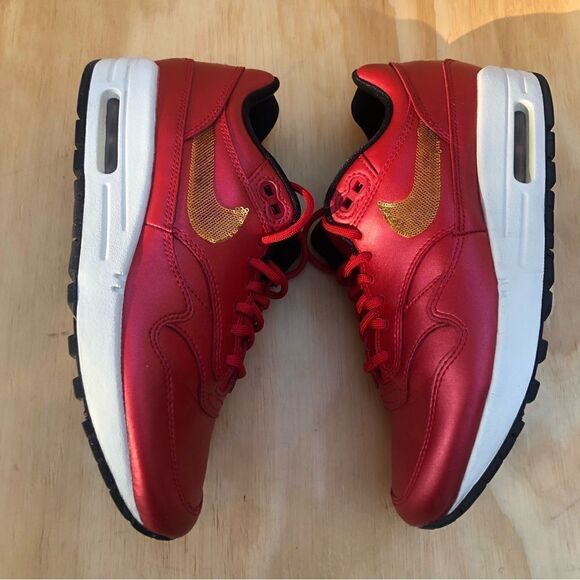 Nike Air Max 1 Red Gold Sequin Women’s Size 6.5 - Picture 2 of 11